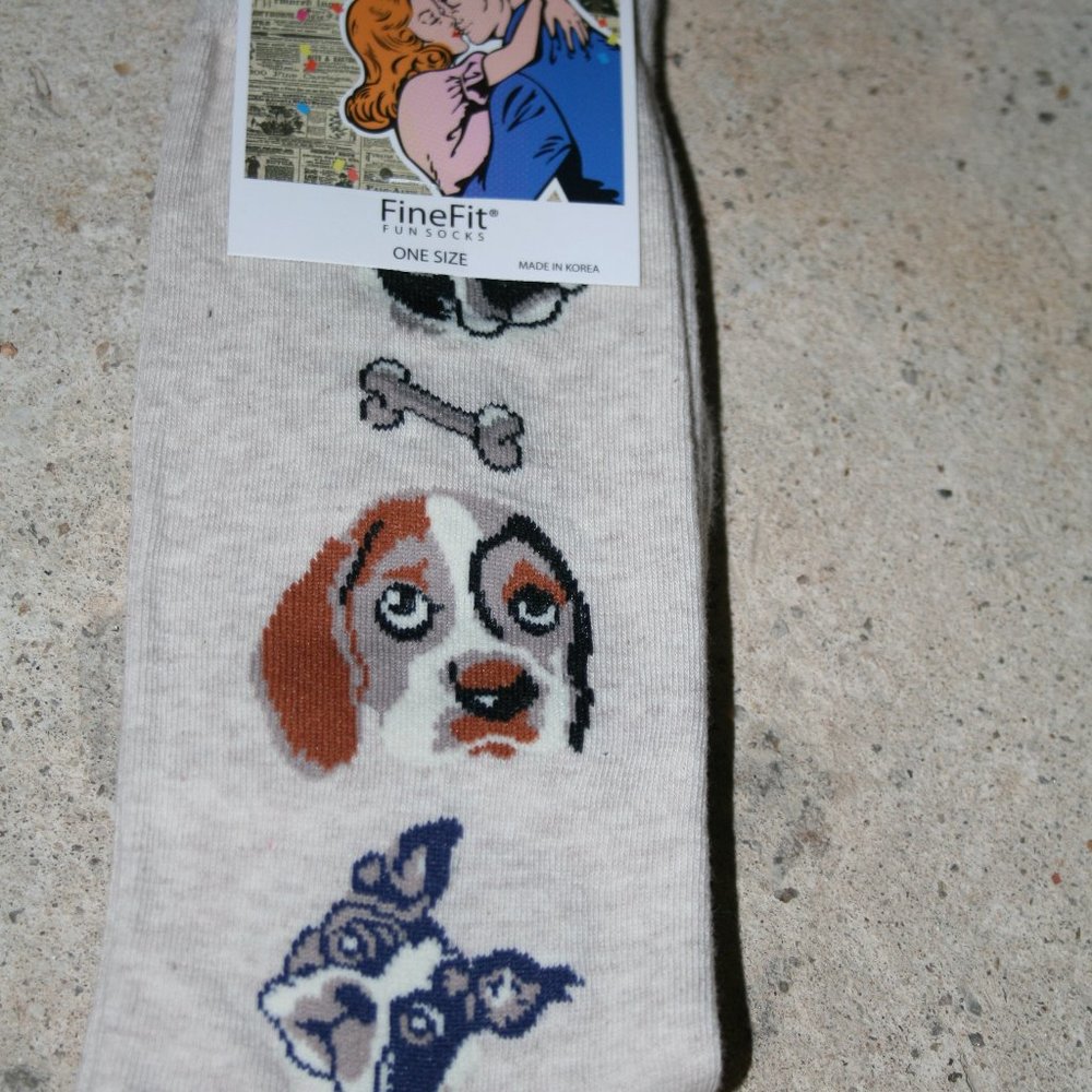 FINE FIT TROUSER SOCKS KING SIZE grey NOVELTY DOG